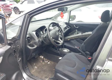 2011 Honda Fit Sport из США, поврежденный, VIN JHMGE8H53BS004872